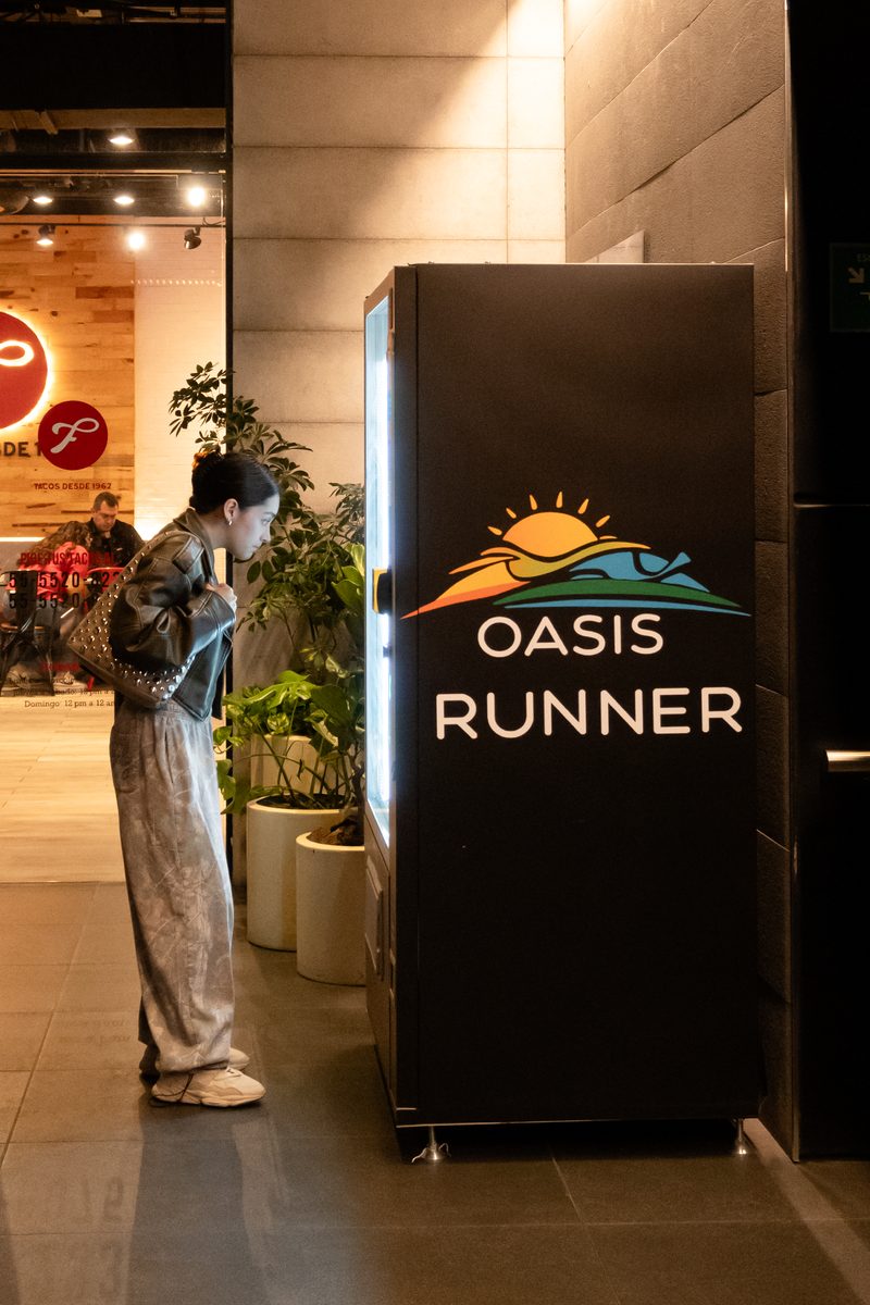 Oasis Runner — vending machine para corredores